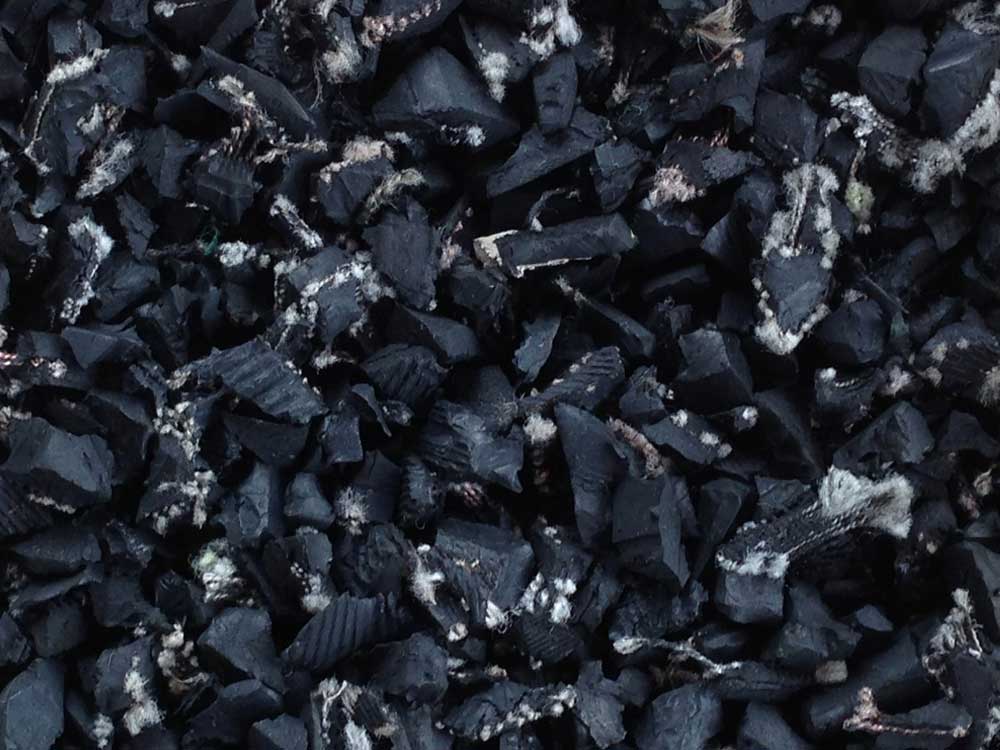 75 cu ft Rubber Mulch Pallet In Bags - Unpainted Black